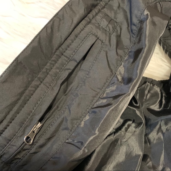 Black Vest - Picture 5 of 7